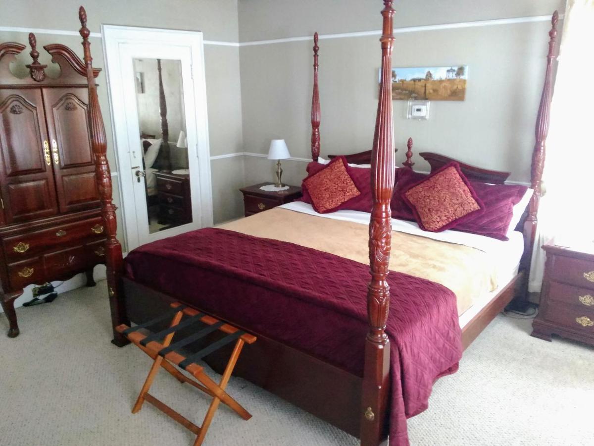 Splendor Inn Bed & Breakfast Norwich ภายนอก รูปภาพ